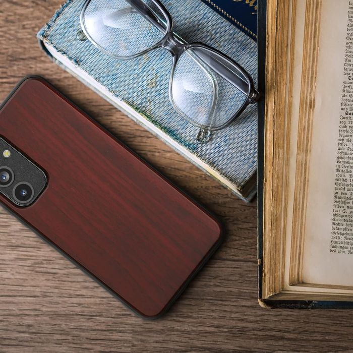 Πώς να Καθαρίσω τη Θήκη του Κινητού